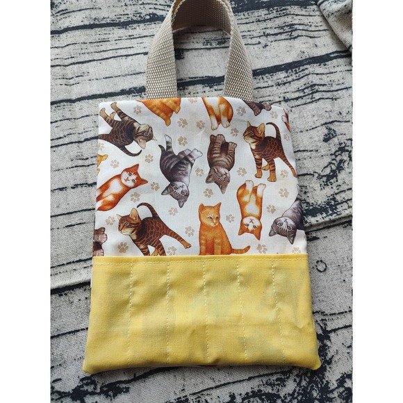 Cat crayon bag, crayon tote bag, favor bag, travel crayon bag kids bag - Picture 4 of 6